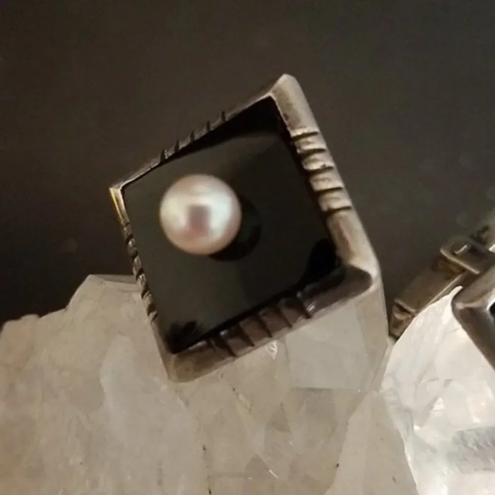 Vintage Sterling Cultured Pearl Black Onyx Cuff Links